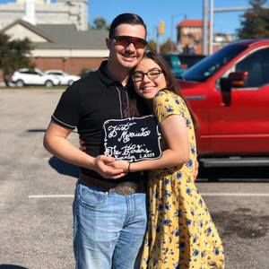 Meet your Posher, Alexis